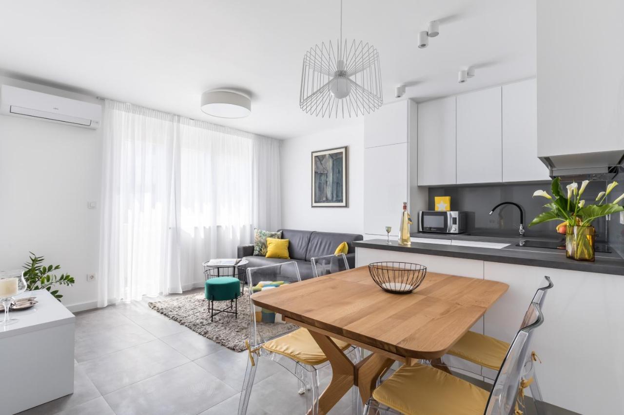 Down Town Apartment Спліт Екстер'єр фото