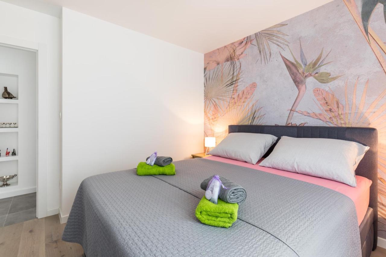Down Town Apartment Спліт Екстер'єр фото