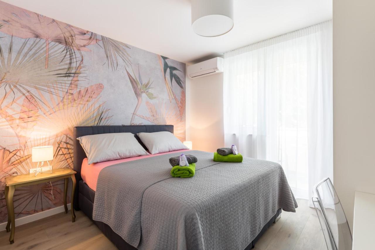 Down Town Apartment Спліт Екстер'єр фото